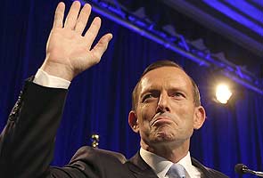 Tony Abbott sworn in as Australia's new Prime Minister