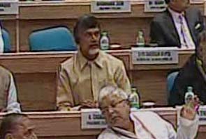 National Integration Council meeting: Chandrababu Naidu walks out over Telangana