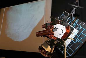 NASA loses contact with Deep Impact spacecraft