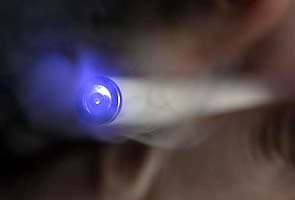 E-cigarettes as good as nicotine patches in helping smokers quit