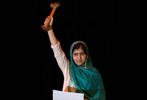 Pak teenager Malala Yousafzai honoured at Harvard