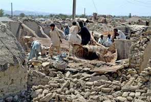 Quake-hit Pakistani villages still wait for aid