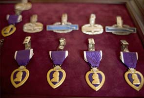 Seven decades later, Purple Heart given to daughter 