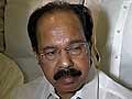 Oil Minister M Veerappa Moily to travel by public transport every Wednesday
