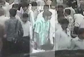 Yasin Bhatkal shown CCTV footage, identifies Mumbai bomb-planter: officials