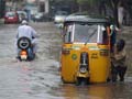 'Powerless' Andhra Pradesh on Cyclone Phailin alert, some striking officials return to work