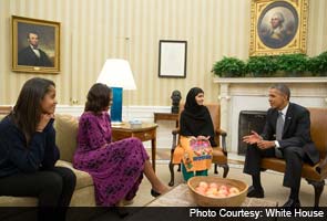 Obamas welcome Malala Yousafzai to Oval Office