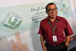 Police force stops presidential elections in Maldives: official