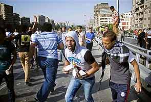 Four killed in clashes during Islamist protest in Egypt 