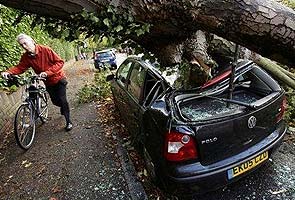 Fierce storm in UK and France kills two, 130 flights cancelled