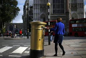 Britain set to price Royal Mail sale at top of range: sources