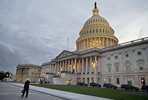 US Senate leaders 'very close' to fiscal deal, says aide