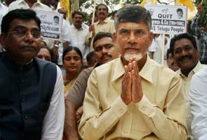 Telangana row: Fasting Chandrababu Naidu refuses to vacate Andhra Bhavan premises in Delhi