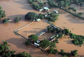 Cyclone Phailin shifts to Jharkhand, to weaken to a low pressure