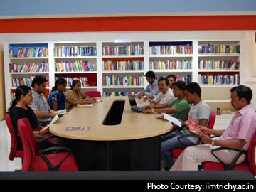 'Ultra-modern green building' for IIM-T students, staff by 2015