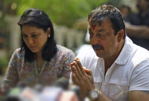 Sanjay Dutt's leave from jail extended by 14 days 