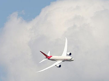 Dreamliner glitches: Boeing expert team flying to India