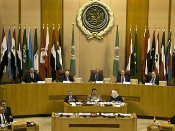 Arab League urges Syrian opposition to attend Geneva-II conference