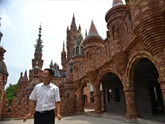 China cake millionaire at home in his six castles