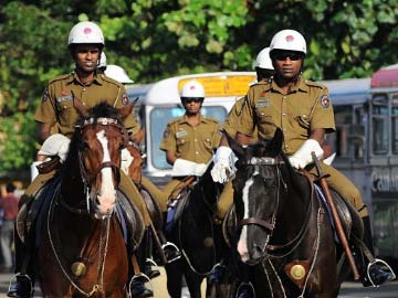 Sri Lanka cracks down on Tamil protests ahead of Commonwealth summit 