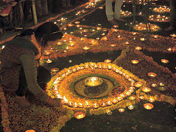 India lights up for Diwali