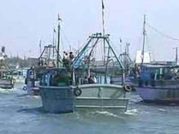 Nine fishermen stranded mid-sea rescued in Tamil Nadu