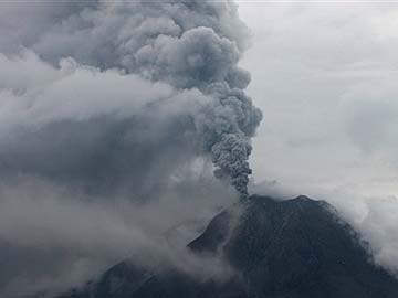 People evacuated as volcano erupts in Indonesia