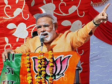 Narendra Modi's defence of Khooni Panja remark rejected by Election Commission