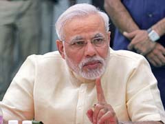 Narendra Modi gets four more days to respond to poll panel's notice on 'khooni panja' barb