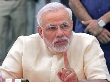 Narendra Modi gets four more days to respond to poll panel's notice on 'khooni panja' barb