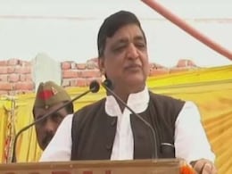 जनता ने अब 'अच्छे दिन' आने की उम्मीद छोड़ दी है : सपा जनता ने अब 'अच्छे दिन' आने की उम्मीद छोड़ दी है : सपा