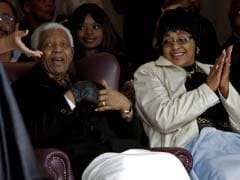Nelson Mandela still 'stable but critical', responding to treatment