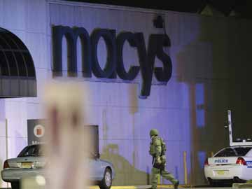 Suspect in US mall shooting is dead: authorities