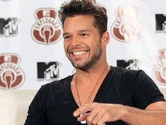 Ricky Martin to choose official 2014 World Cup song