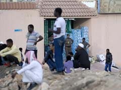 Saudi Arabia migrant crackdown closes shops, raises fears