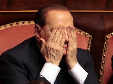 Silvio Berlusconi faces expulsion from parliament for tax fraud