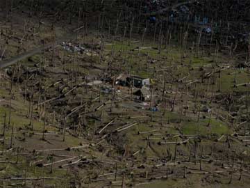 Japan medics bring high-tech fixes to Philippines typhoon