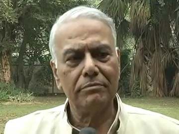 Reject parliamentary panel report on 2G, BJP leader Yashwant Sinha tells speaker