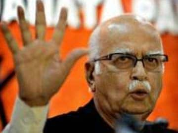 More Patel vs Nehru on Advani's blog