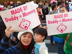 Rallies as Taiwan split over gay marriage