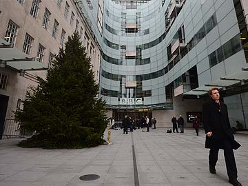 BBC radio presenter arrested in sex abuse inquiry