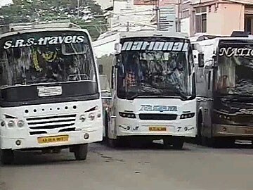 Hyderabad bus fire: travel companies continue to flout norms