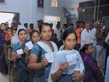 Chhattisgarh polls: 55 per cent polling till 3 pm, one killed in accidental firing