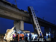 China high-speed train kills four rail workers: report