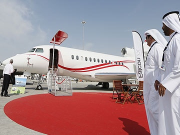 At Dubai airshow, private jets and VIP choppers are hot sellers
