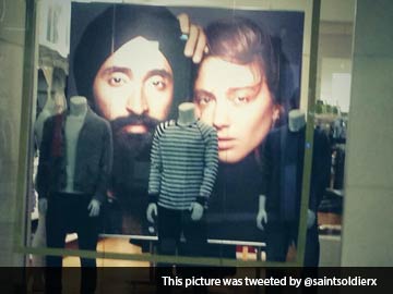 GAP Ad featuring Sikh model defaced with racist comments