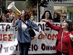 New general strike hits Greece