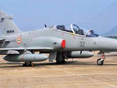 Indian Navy inducts advanced jet trainer 'Hawk 132'