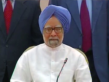 PM to skip Commonwealth summit in Sri Lanka; Salman Khurshid will head Indian delegation