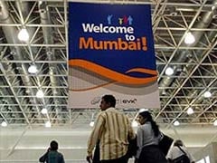Mumbai: flights delayed at airport due to main runway closure